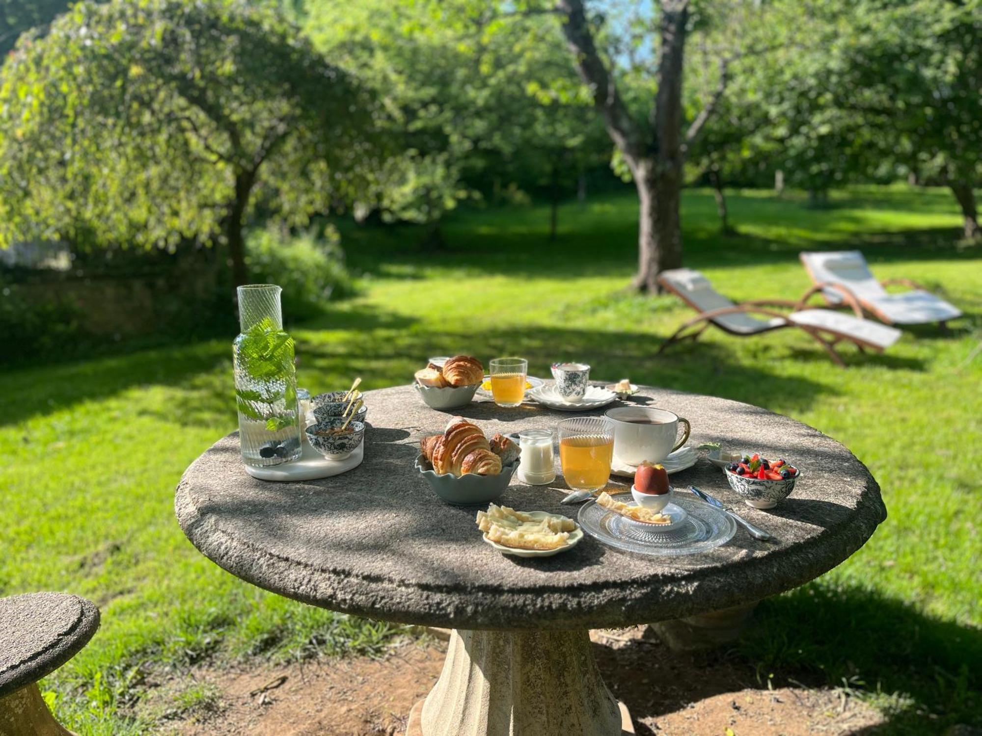 Le Clos Des Songes Blaru Extérieur photo